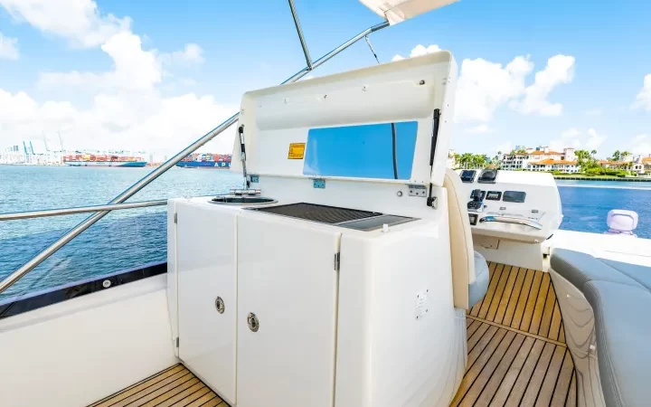 52' Prestige