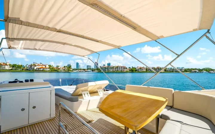 52' Prestige