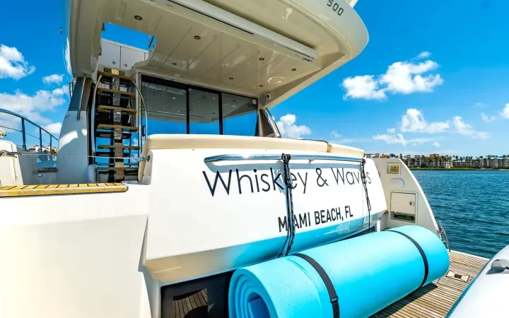 52' Prestige