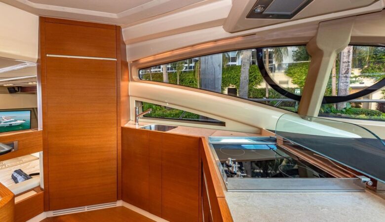 50' Azimut
