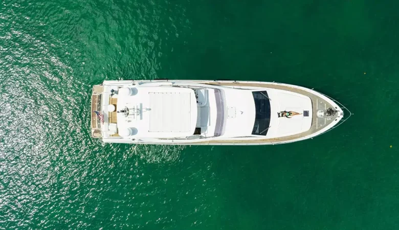 78-ferretti-10